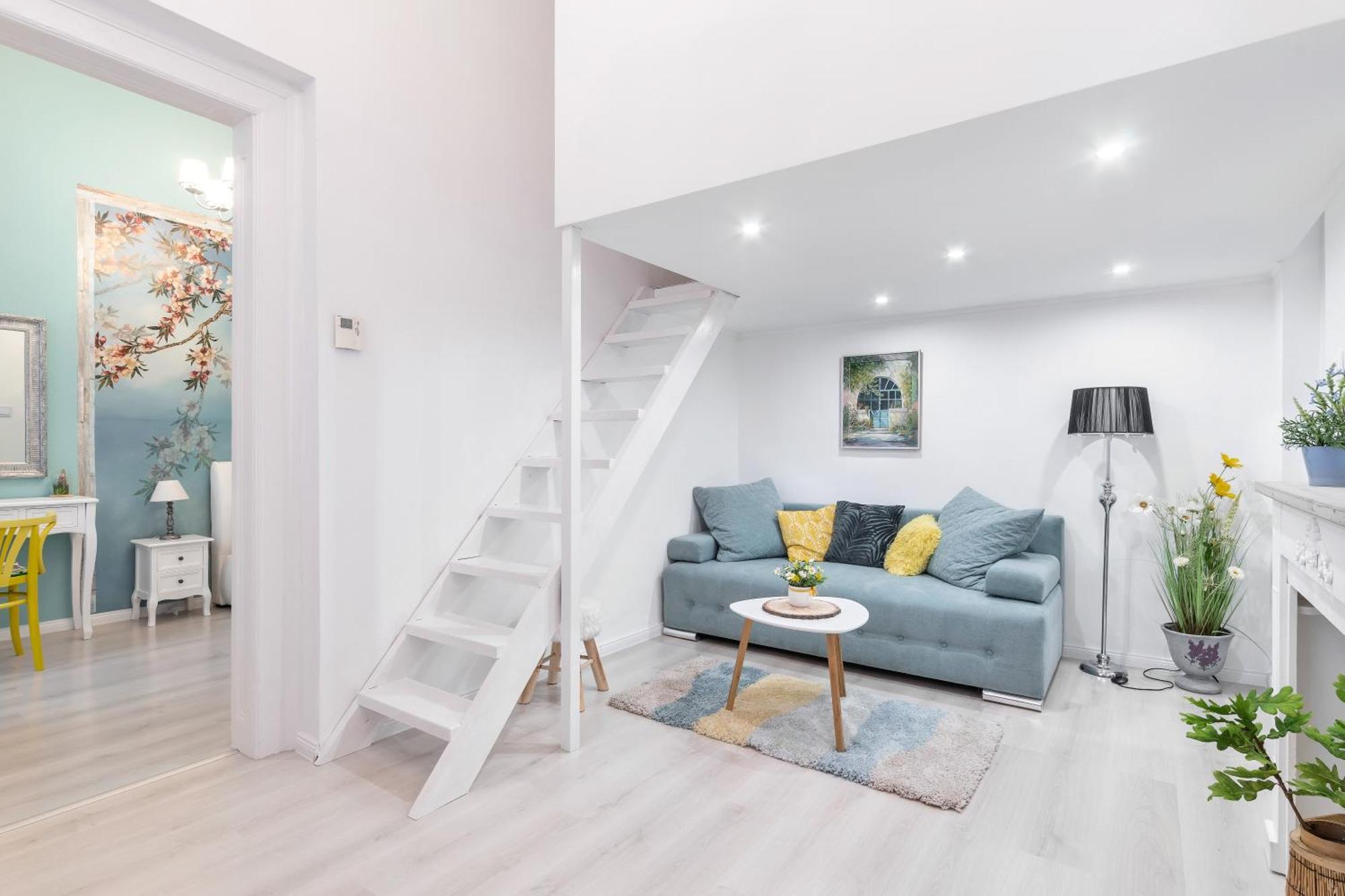 Green Apartment, In The Middle Of The City Center, Quiet, Ac — Fotók 2
